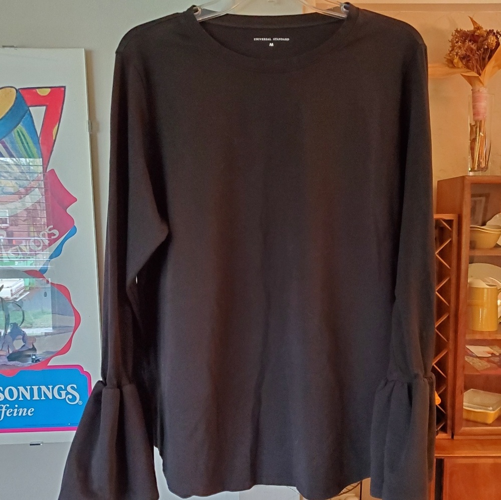 Universal Standard Archer top